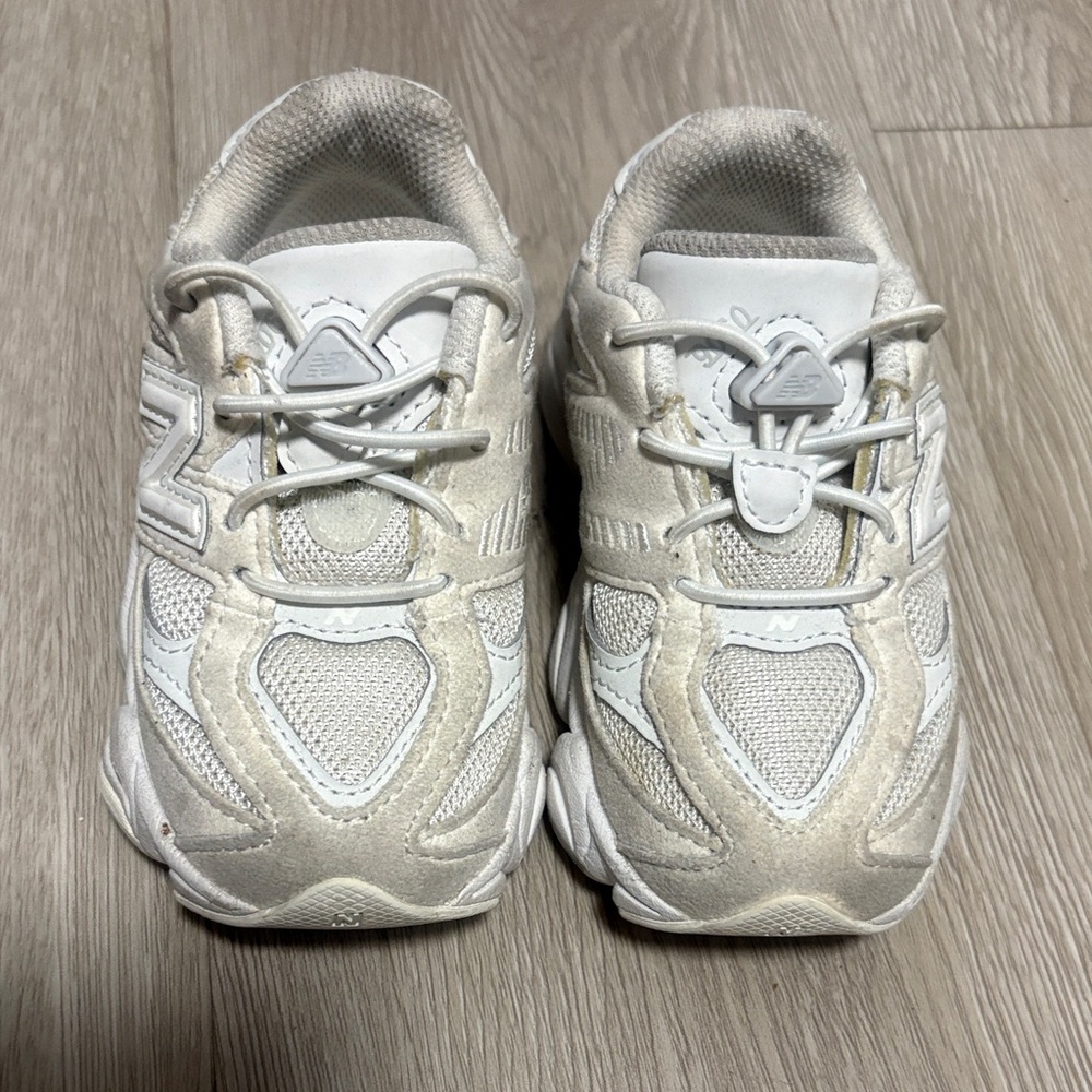 New Balance Kids Cream Sneakers